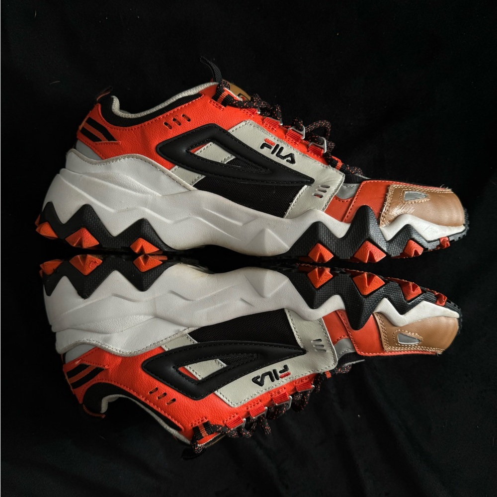 Fila Men’s Oakmont TR Trail Sneaker